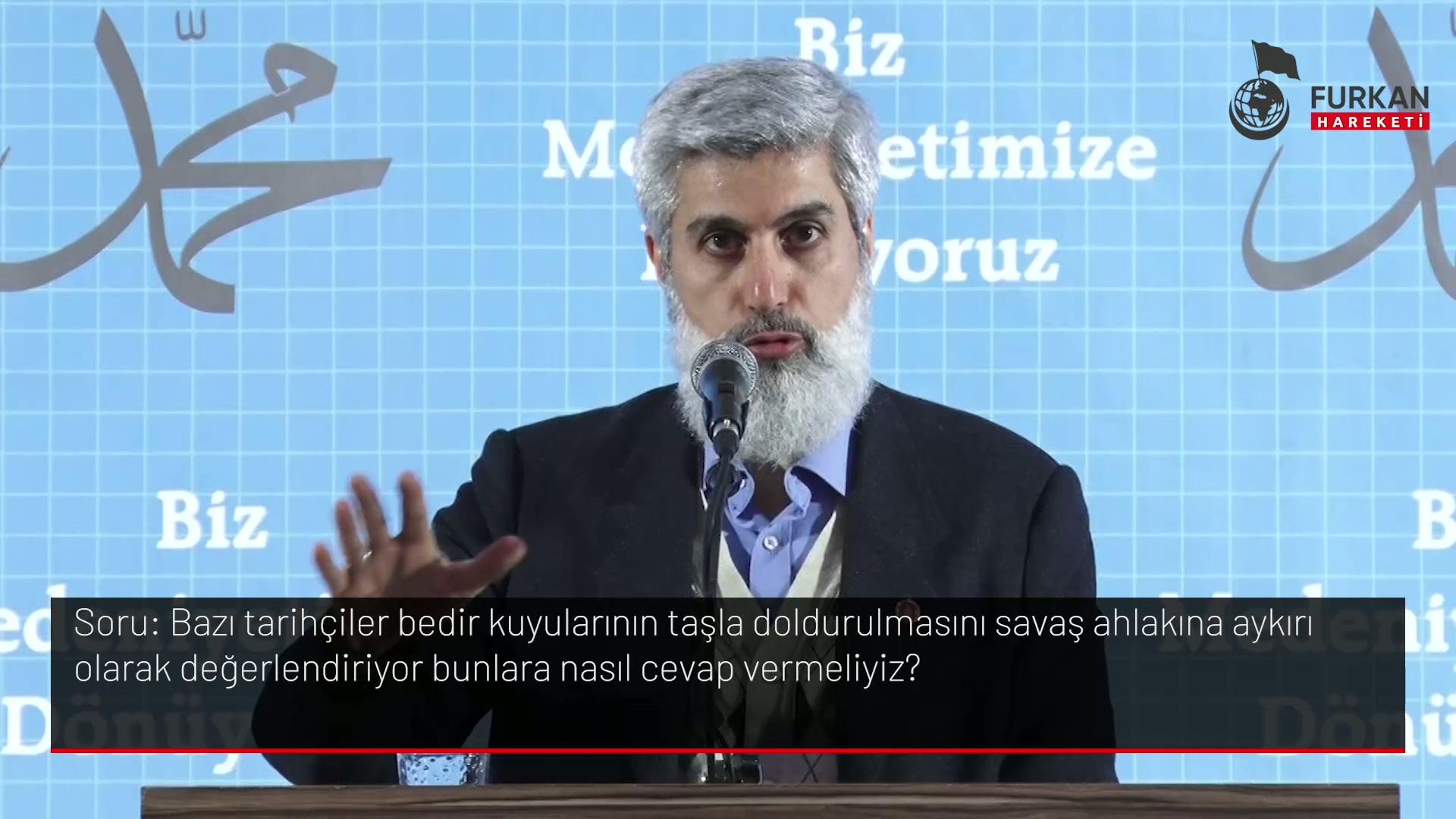Bazı tarihçiler bedir kuyularının taşla doldurulmasını savaş ahlakına aykırı olarak değerlendiriyor bunlara nasıl cevap vermeliyiz?