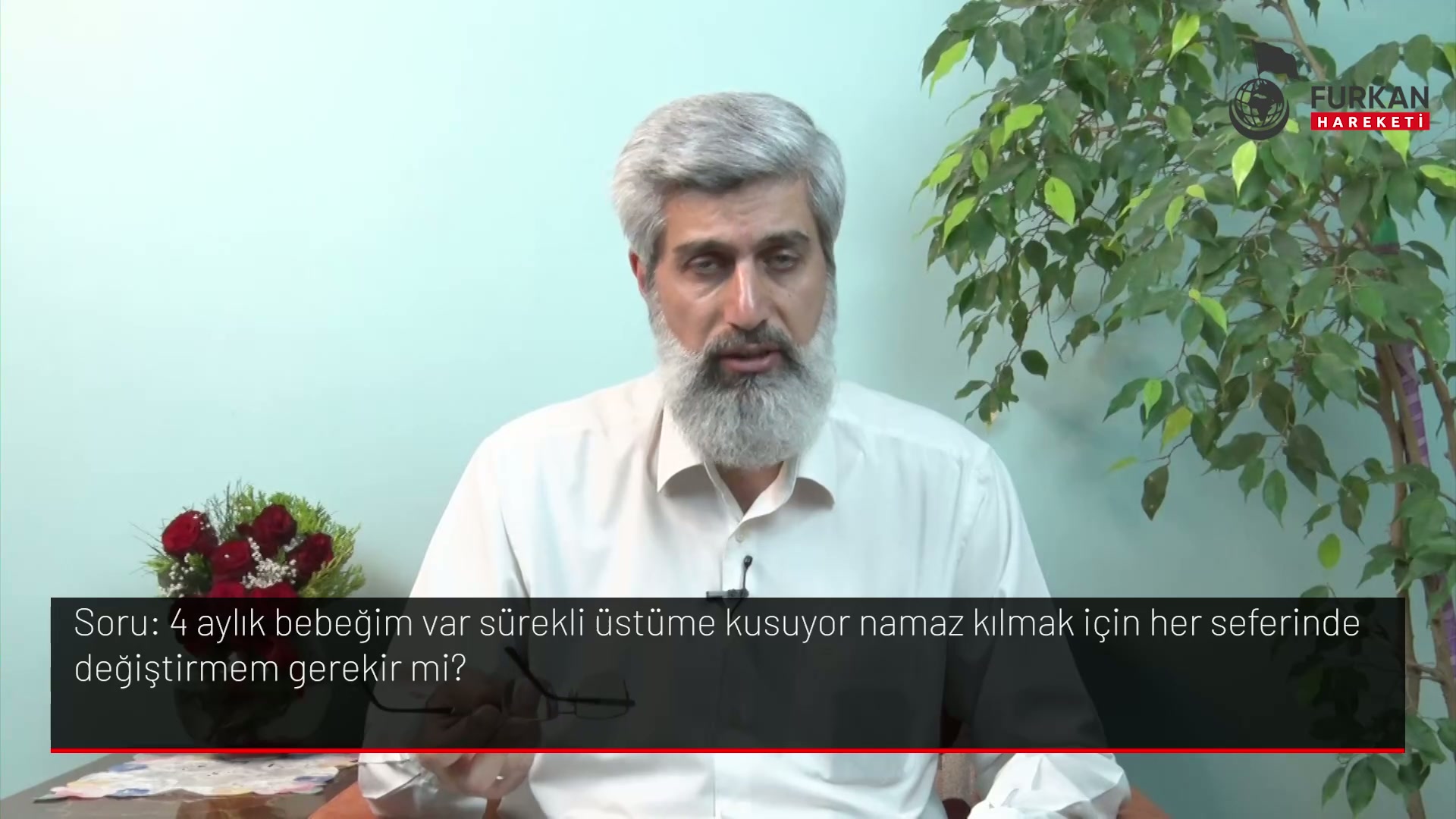 4 aylık bebeğim var sürekli üstüme kusuyor namaz kılmak için her seferinde değiştirmem gerekir mi?