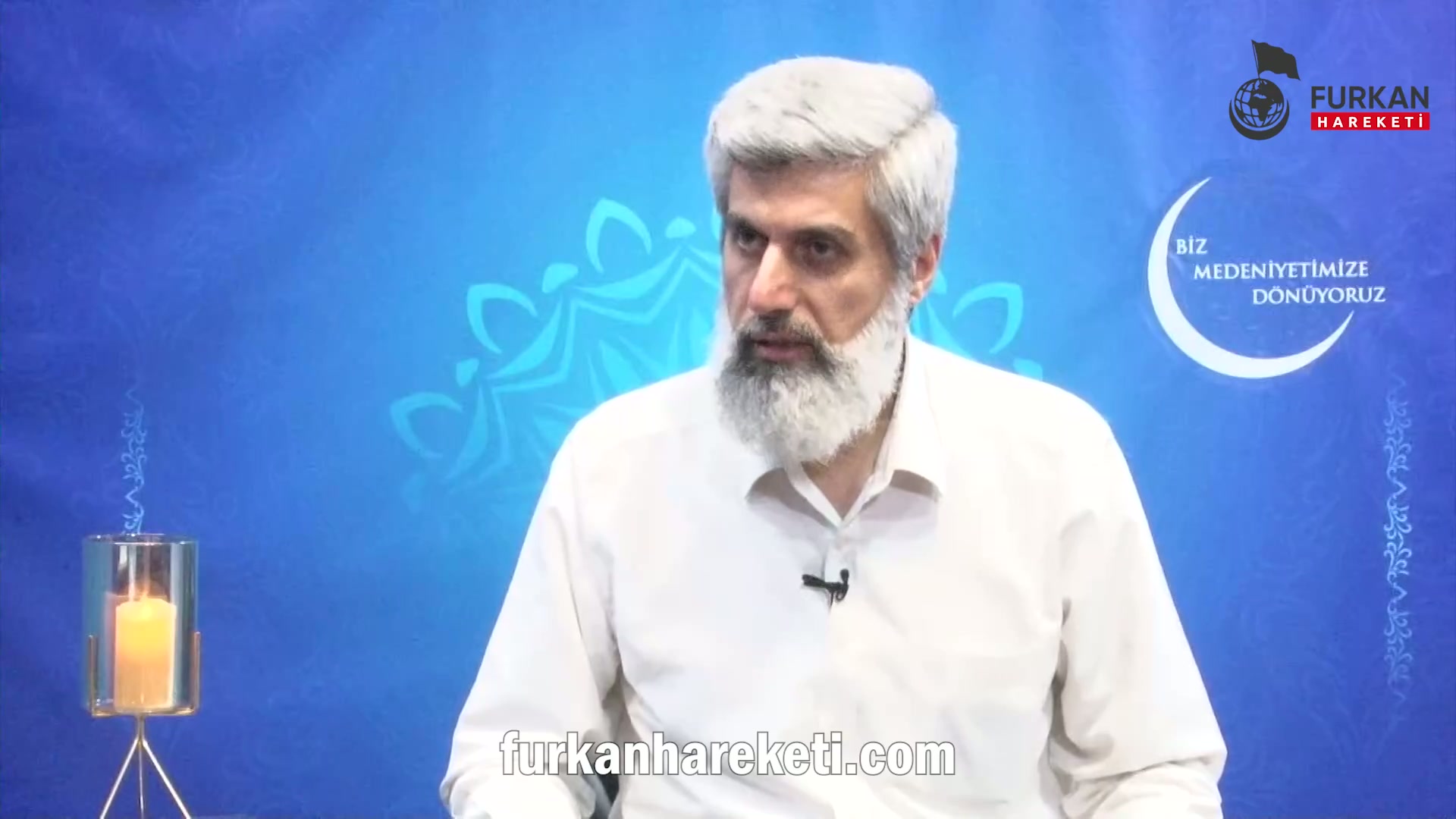 Diyanetten yapılan bir açıklamada Cuma namazı ve cemaatle namaz kılmak için 12 Haziran şeklinde bir tarih verildi. Yani AVM'ler ve berberlerden sonra 12 Haziran diye bir tarih konuşuluyor. Bu tarihten itibaren namazların, cami avlusunda kılınarak başlanacağına dair bir açıklama yapıldı. Maalesef bu geçtiğimiz süreçte, Ramazan ayının atmosferinde teravih namazı bile kılınamadı. Barların, pavyonların bile camilerden daha önceki bir tarih olan 1 Haziran da açılması öngörülüyor. Camilerin açılışı için haber sitelerinde en son yayınlanan tarih olarak 12 Haziran görünüyor. Siz bu açıklamayı nasıl değerlendiriyorsunuz
