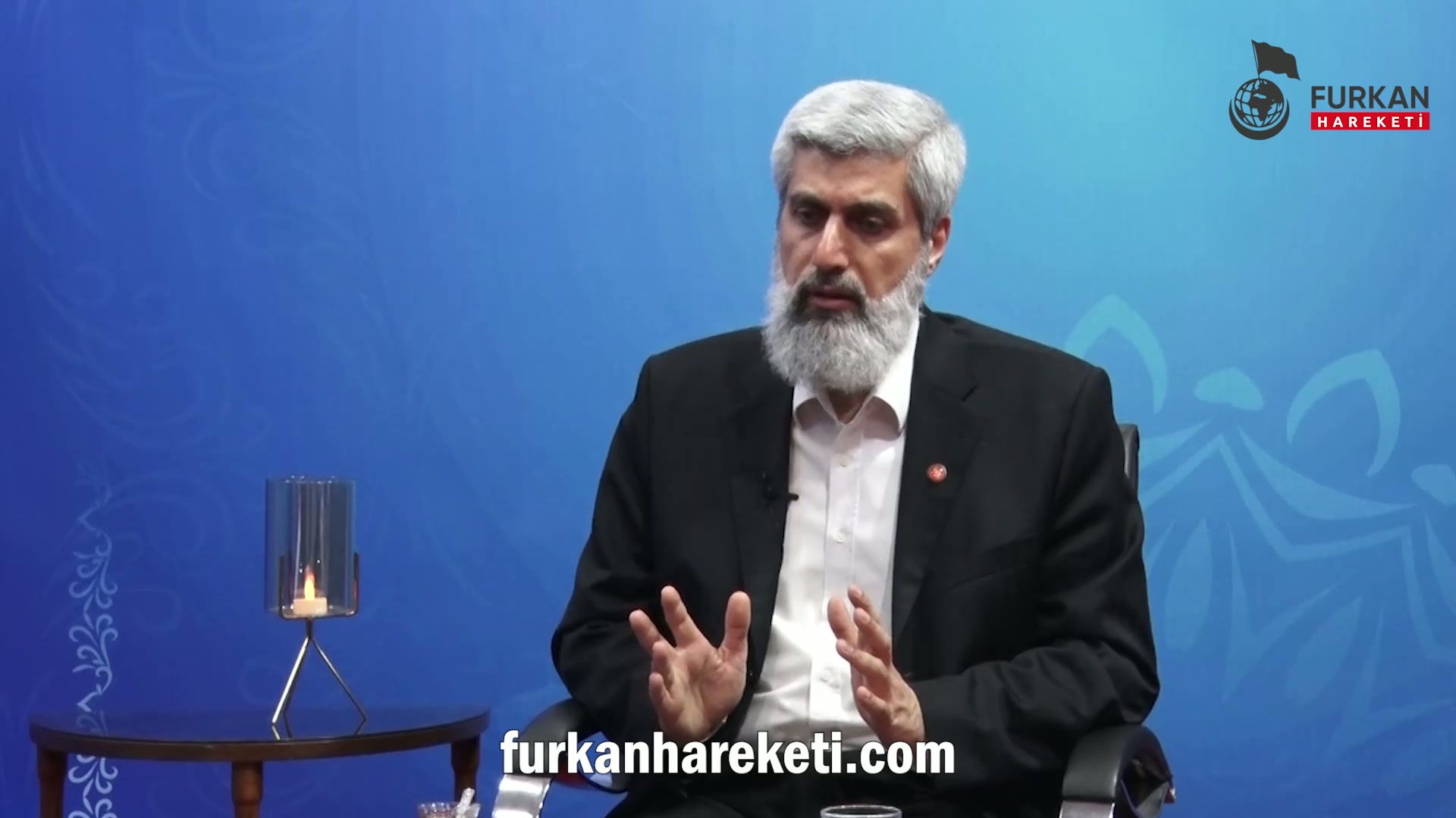 Pandemi bahanesi ile alınan iftar, sahur ve teravih yasağının ardından Cumhurbaşkanı Erdoğan'ın Cumhurbaşkanlığı Külliyesinde iftar vermesini nasıl değerlendiriyorsunuz?
