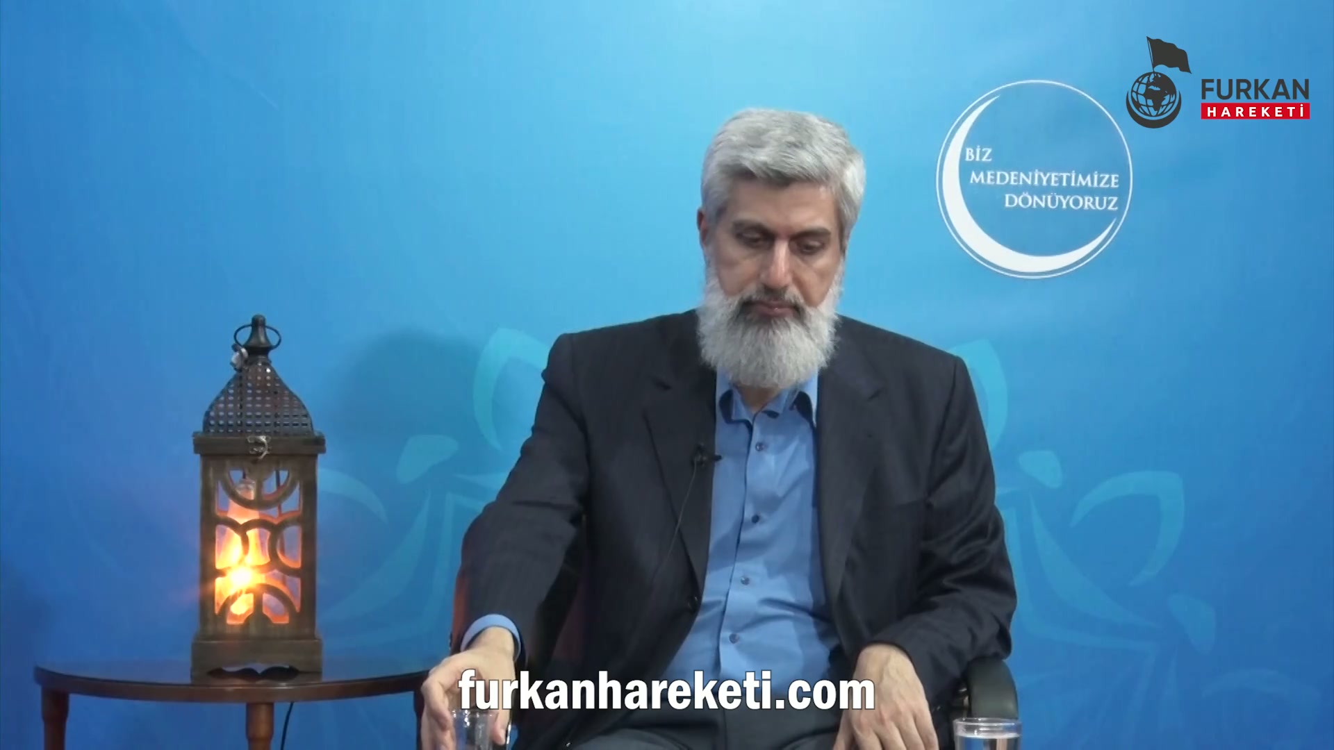 "Adana'da caami avlusunda Teravih namazı kılmak isteyenlere imamı ihbarı üzerine polislerin müsaade etmemesini ve Kırıkhan'da Teravih namazı kıldıkları gerekçesiyle imamın ihbar ettiği 7-8 kişi ya polis ekipleri tarafından 3150 TL para cezası yazılmasını nasıl değerlendiriyorsunuz?"