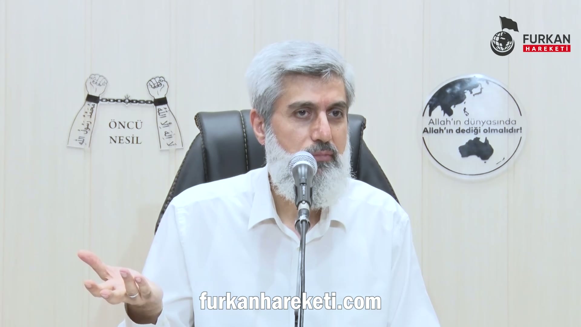 Doğu Perinçekin "Türkiye iflas noktasına geldi sözlerini ve Yeni Akit gazetesi bu söze karşılık "Doğu Perinçek'in gerçek yüzü ortaya çıktı" başlığıyla haber yapmasını nasıl değerlendiriyorsunuz?