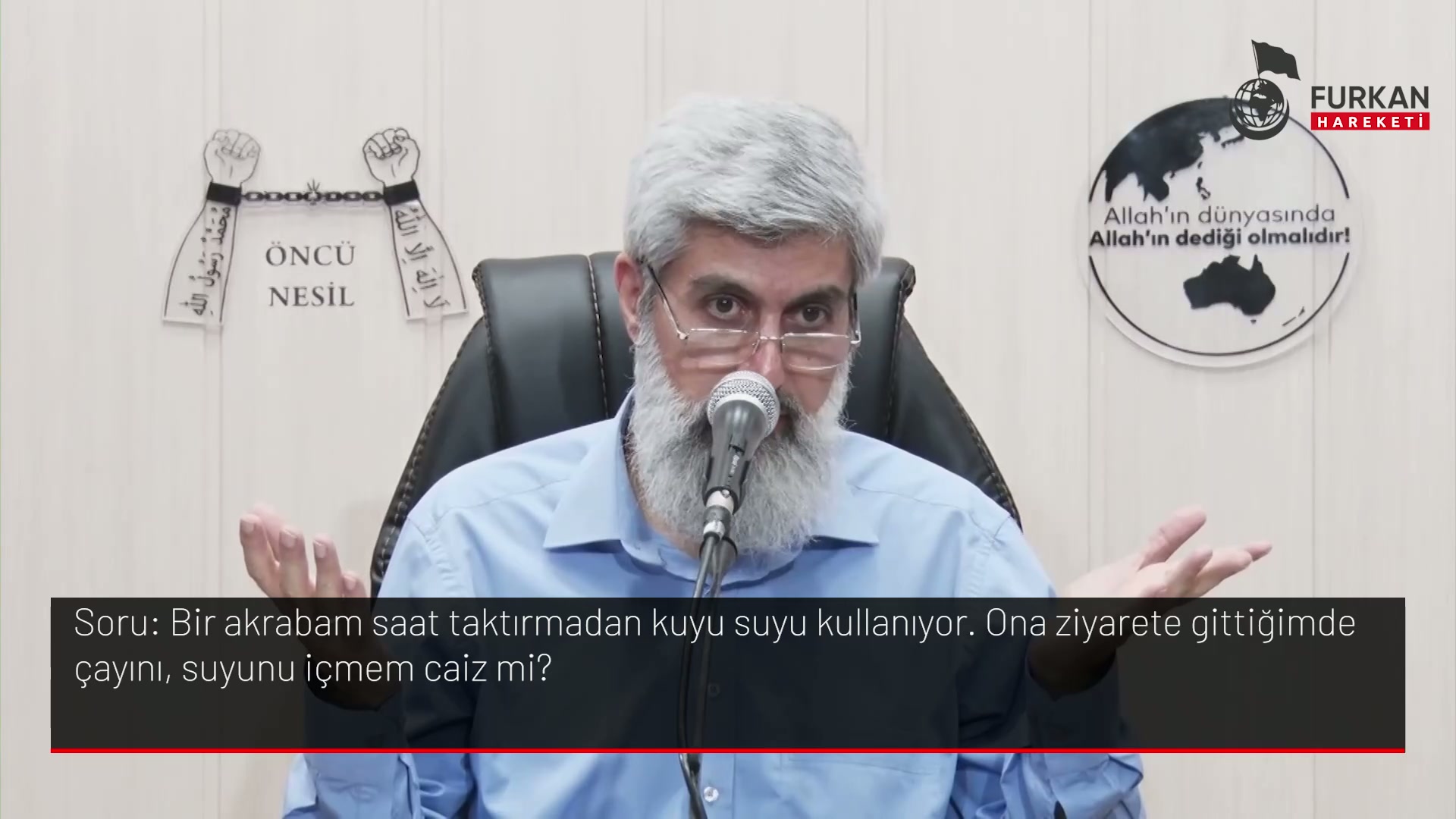 Bir akrabam saat taktırmadan kuyu suyu kullanıyor. Ona ziyarete gittiğimde çayını, suyunu içmem caiz mi?