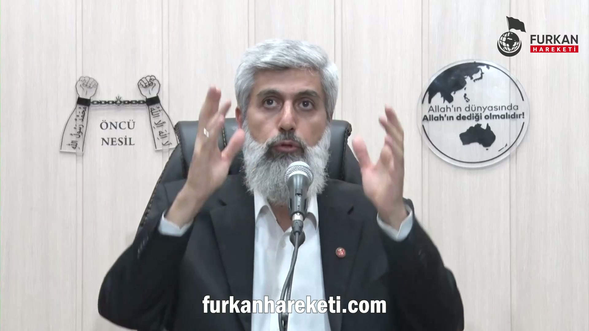 Terör mahkemesinden aldığınız beraat kararı ile ilgili asılan brandanın zabıta tarafından kaldırılmak istenmesini nasıl değerlendiriyorsunuz?
