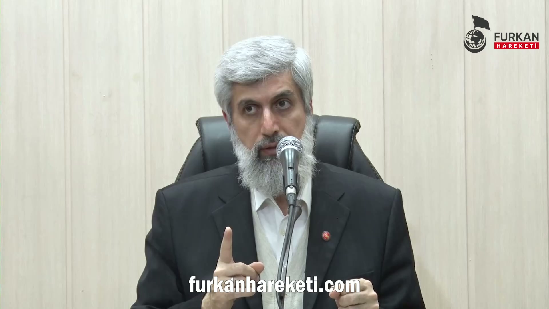 İzmir Dokuz Eylül Üniversitesi İlahiyat Fakültesi Felsefe ve Din Bilimleri Bölümü Din Psikolojisi Anabilim Dalı Öğretim Üyesi ve Dekan Yardımcısı Dr. Cihad Kısa, sosyal medyaya düşen bir ses kaydında Hz. Meryem hakkında Hz. İsa'nın: "Ben küçükken beni bırakıp bir yerlere gidiyordun." dediğini iddia ederek Hz. Meryem'e zina iftirası atıyor. Çok tepki çeken bu açıklama hakkında ne söylersiniz?