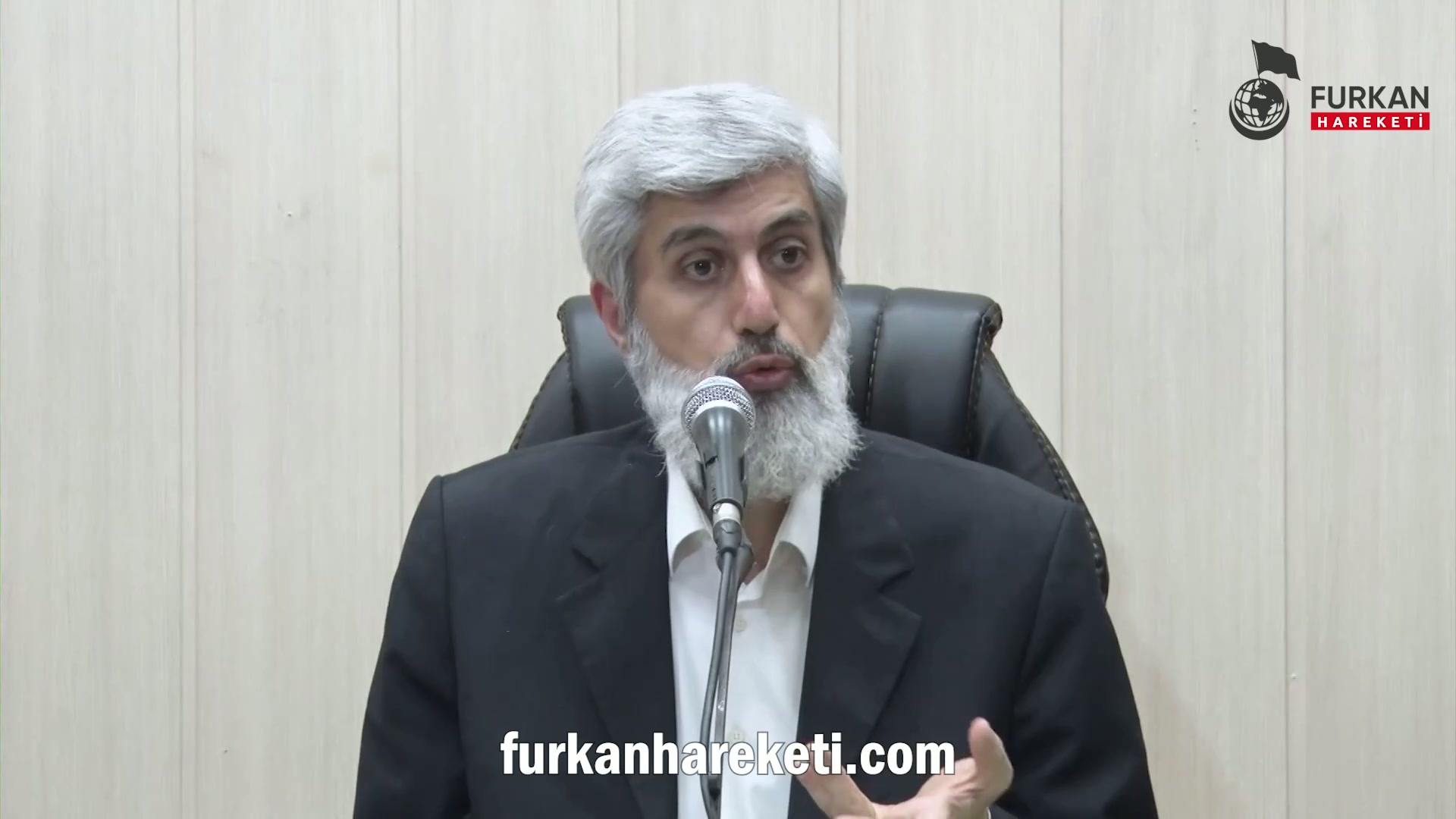 "Kim Allah'tan başka ilah olmadığını ve Muhammed'in O'nun kulu ve Rasulü olduğunu kabul ederse Allah o kişinin bedenini cehenneme haram kılar." hadisini nasıl anlamalıyız?