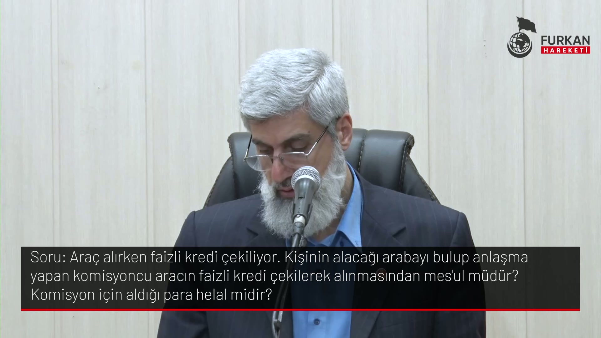 Araç alırken faizli kredi çekiliyor. Kişinin alacağı arabayı bulup anlaşma yapan komisyoncu aracın faizli kredi çekilerek alınmasından mes'ul müdür? Komisyon için aldığı para helal midir?