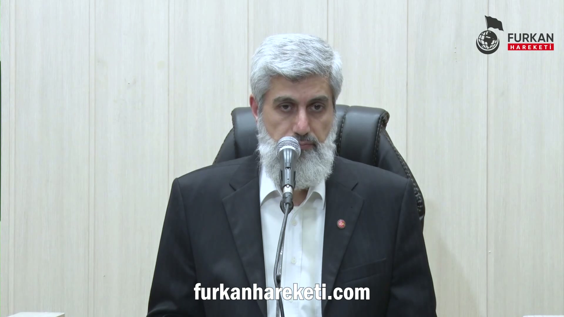 Bir avukatın sosyal medyada yaptığı açıklamaya göre Ankara Emniyeti, FETÖ soruşturması kapsamında gözaltına aldığı O.C. isimli şahsa ağır işkenceler yaparak itirafçılığa zorlamış. İşkence sonucu 300e yakın isim veren şahıs ve verilen isimler üzerinden yapılan operasyonlarda gözaltına alınanların hala Ankara Terörle Mücadele'de işkence altında olduğu ve onların itirafçılığa zorlandığı iddia edilmektedir. Bu iddialan nasıl değerlendiriyorsunuz?