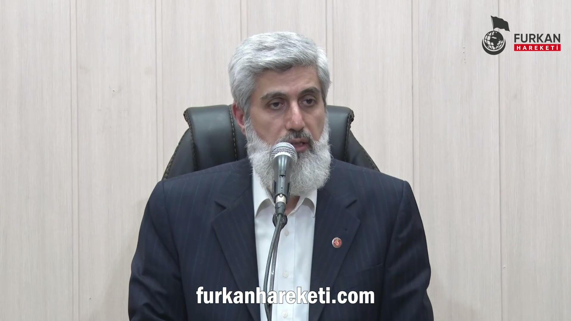 Yapılan haksızlıklar sebebiyle sert bir şekilde eleştirildiğinde Adalet Bakanı Abdülhamit Gül'ün görevden alınması ve yerine Bekir Bozdağ'ın getirilmesini nasıl değerlendiriyorsunuz?