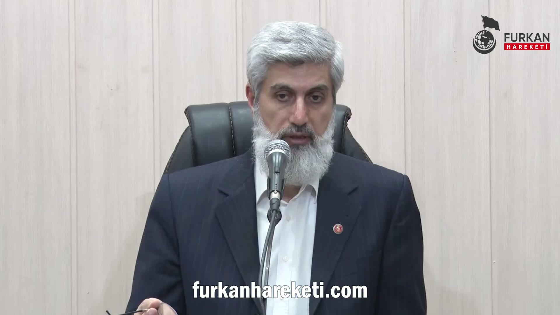 Son yıllarda birçok doktorun Türkiye'de görev yapmak istemeyip yurtdışına gitme başvurusunda bulunmasının temel sebebi sizce nedir?