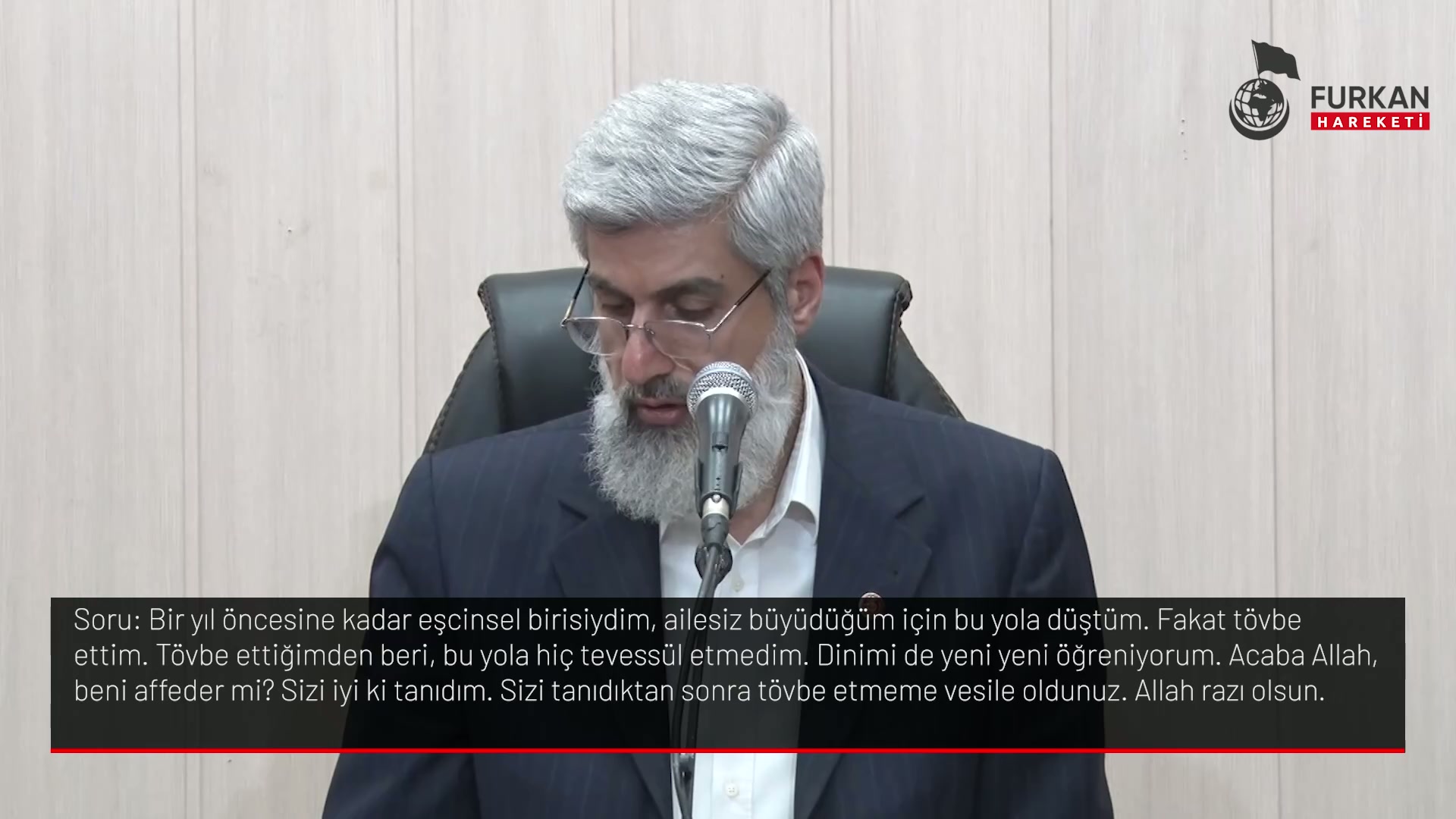 Bir yıl öncesine kadar eşcinsel birisiydim, ailesiz büyüdüğüm için bu yola düştüm. Fakat tövbe ettim. Tövbe ettiğimden beri, bu yola hiç tevessül etmedim. Dinimi de yeni yeni öğreniyorum. Acaba Allah, beni affeder mi? Sizi iyi ki tanıdım. Sizi tanıdıktan sonra tövbe etmeme vesile oldunuz. Allah razı olsun.