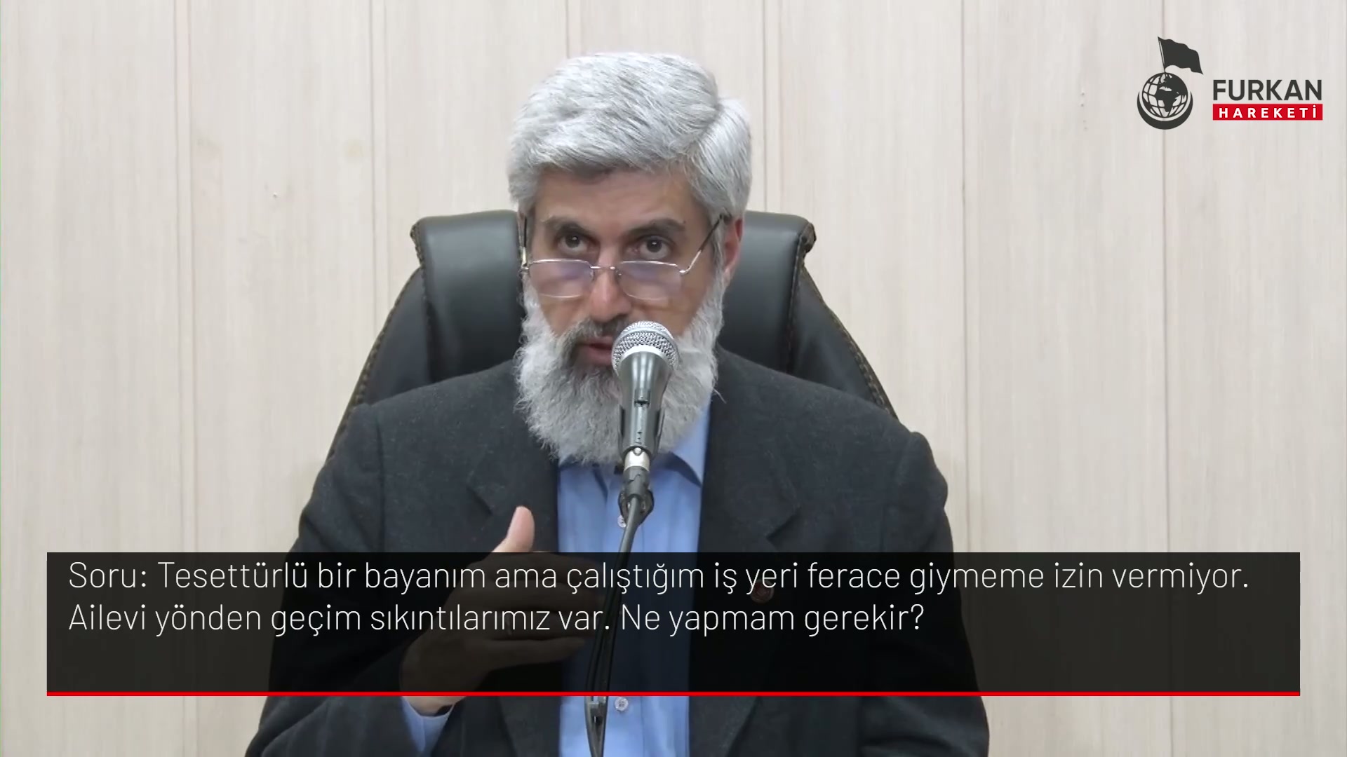 Tesettürlü bir bayanım ama çalıştığım iş yeri ferace giymeme izin vermiyor. Ailevi yönden geçim sıkıntılarımız var. Ne yapmam gerekir?