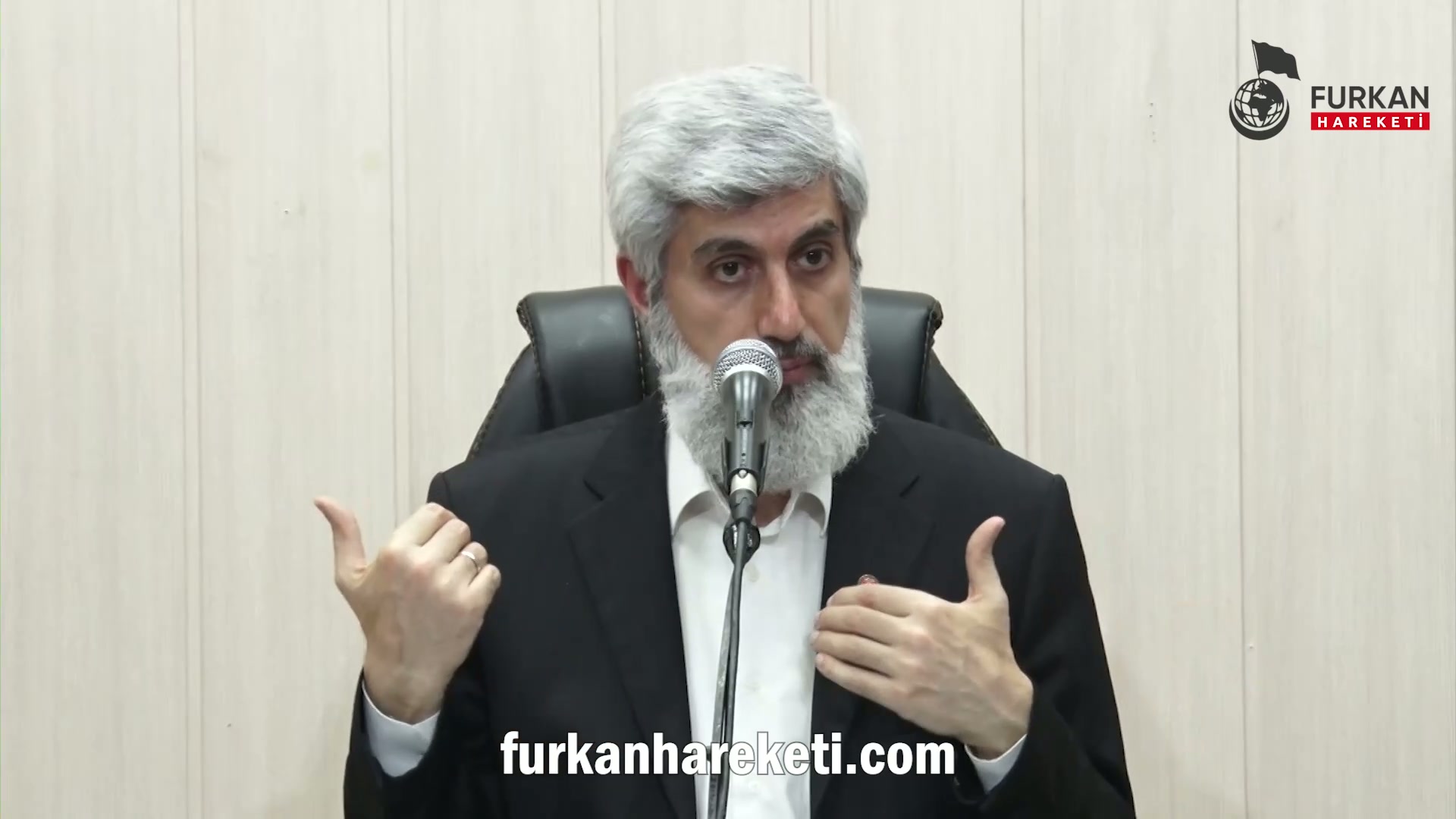 Geçtiğimiz gün Rusya Ukrayna'ya girdi ve savaş başlamış oldu. Türkiye "Rusya'nın Donetsk ve Luhansk'ı tanıma kararı kabul edilemez." şeklinde açıklama yaparken: Çeçenistan ve Azerbaycan Rusya'nın yanında yer aldığını açıkladı. Sizce bu savaş Müslümanları karşı karşıya getirir mi? Bu savaş hakkında düşünceniz nedir?