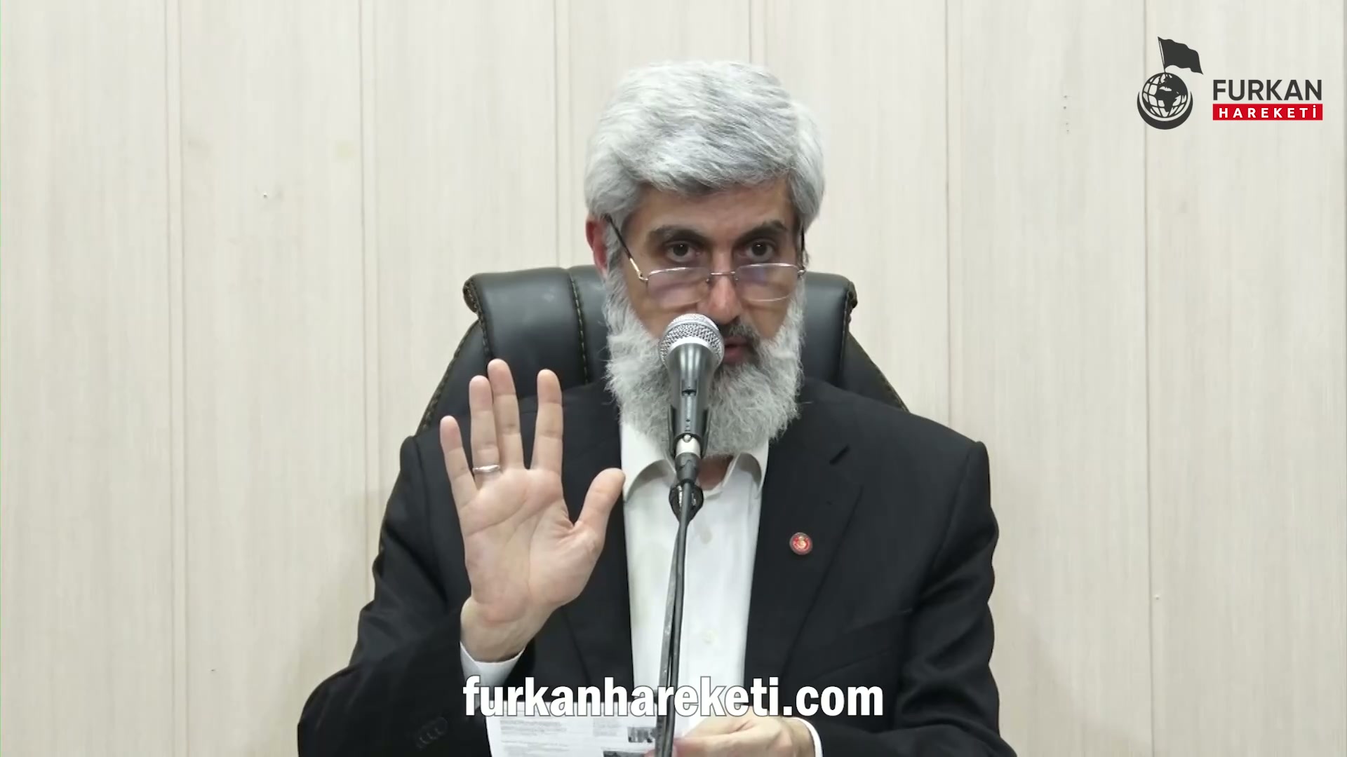 Seyit Tümtürk, Doğu Perinçek'in kişisel bilgilerini sosyal medyadan paylaşmak suçuyla yargılandığı davada 20 ay hapis cezasına çarptırıldı. Yandaşlar hakkında hızlıca işleyen yargıyı nasıl değerlendirirsiniz?