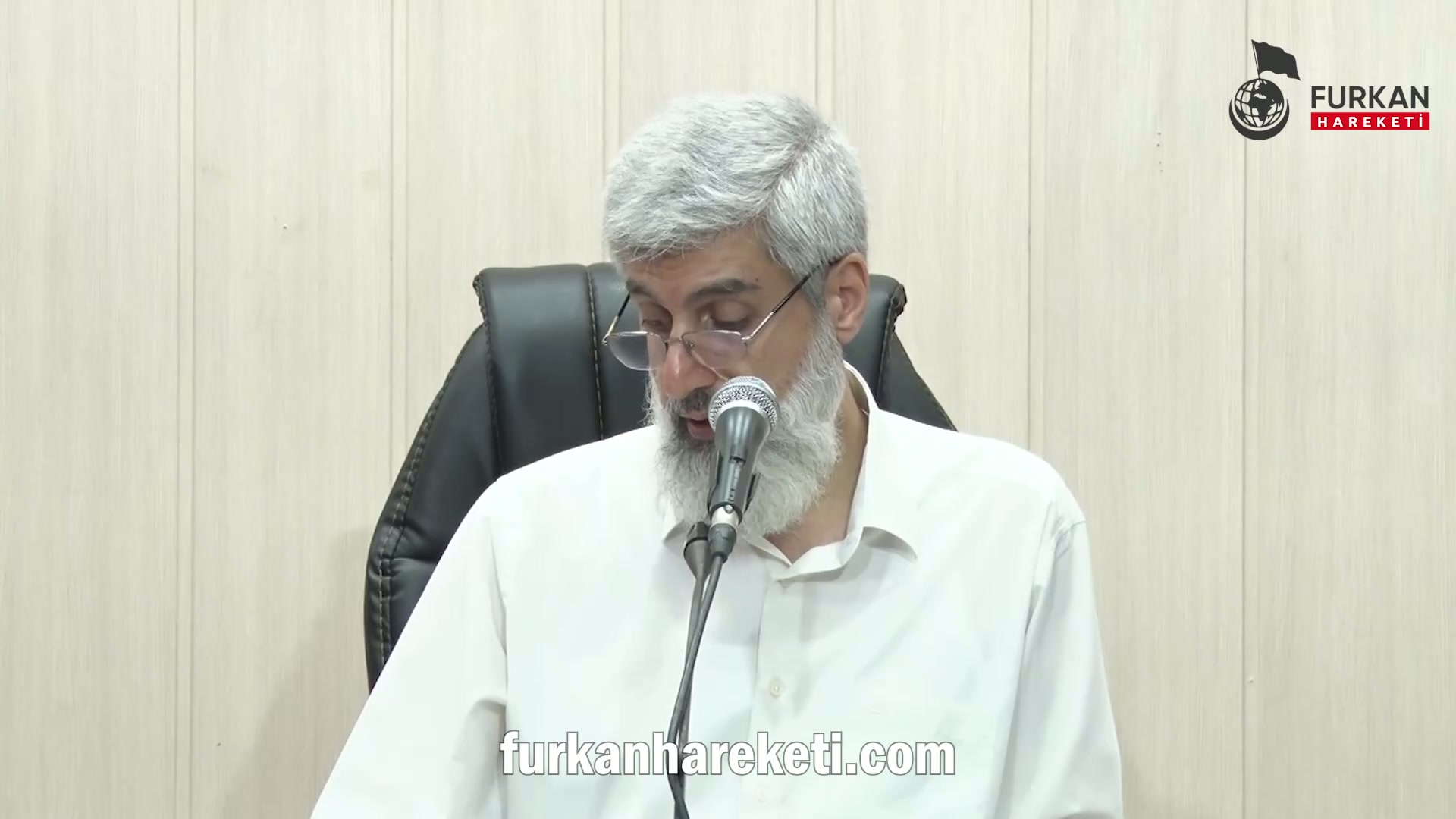 Fehmi Koru "İktidara yakın vakıf fişleme mi yapmış, ne yani yeni bir 'Paralel Devlet Yapılanması mı?" başlıklı yazısında: "Türkiye Gençlik Vakfı (TÜGVA) adlı vakıfta görev yapmış biri, ülke çapında örgütlenmiş olan vakfın tuttuğu fişlerle iç yazışmalarını bir gazeteciye ulaştırmış. Ortaya dökülen belgeler, vakfın Anadolu örgütlerinden ulaştırılan referanslara sahip kişileri devlete yerleştirme gayreti içerisinde olduğunu gösteriyor. Yeni bir "Paralel Devlet Yapılanması görüntüsü bu." ifadelerine yer verdi. Bu ifadeleri ve iddiaları nasıl değerlendiriyorsunuz?