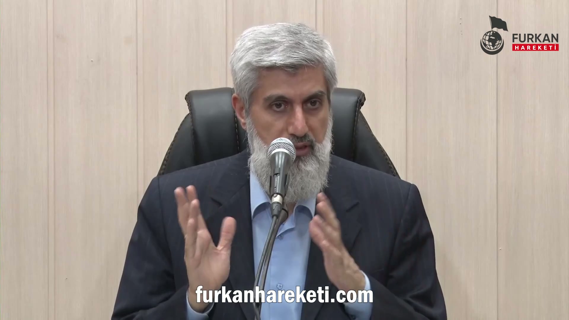 TBMM'ye sunulan bütçe teklifine göre Tayyip Erdoğan kendi maaşını yüzde 14,4 oranında rekor zamla 100.000 TL'nin üzerine çıkardı. Ülkede ekonomik sıkıntılar yaşanırken bu zam adalet midir?