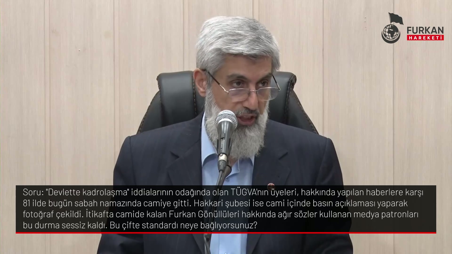 Devlette kadrolaşma iddialarının odağında olan TÜŪGVA'nın üyeleri, hakkında yapılan haberlere karşı 81 ilde bugün sabah namazında camiye gitti. Hakkari şubesi ise cami içinde basın açıklaması yaparak fotoğraf çekildi. İtikafta camide kalan Furkan Gönüllüleri hakkında ağır sözler kullanan medya patronları bu durma sessiz kaldı. Bu çifte standardı neye bağlıyorsunuz?