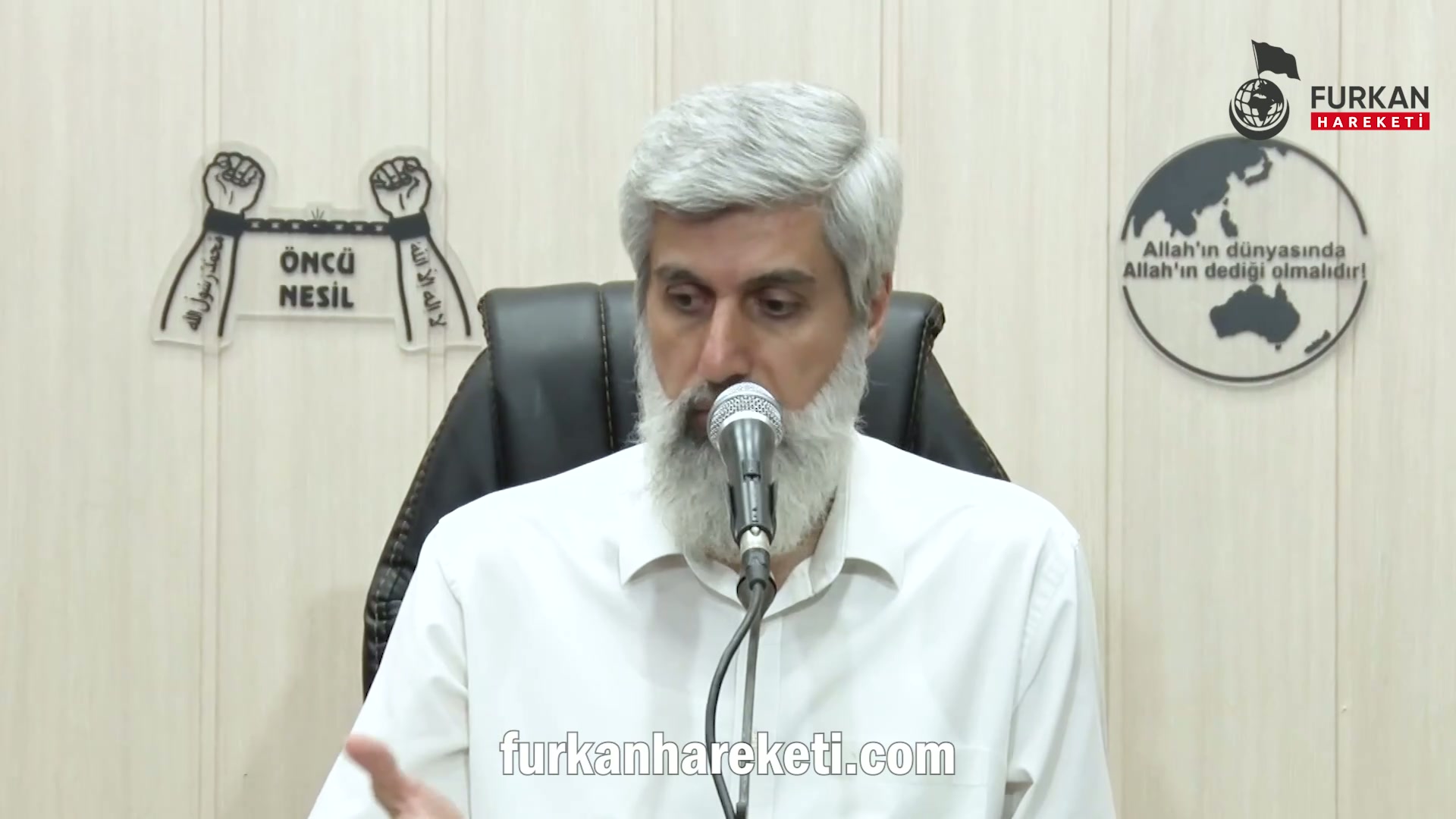 Nişanlı olduğun bayan ile dini nikah kıydım. Nikahlandığım bayanın başka kişilerle görüştüğünü ve bana sosyal medya üzerinden muska yaptırdığını öğrendim. Nikahı bozmak istedim, kendisi benden mehrin yansını talep etti. Ben bu şartlarda mehrini vermek zorunda mıyım? Mehir kadına hangi şartlarda verilmez?