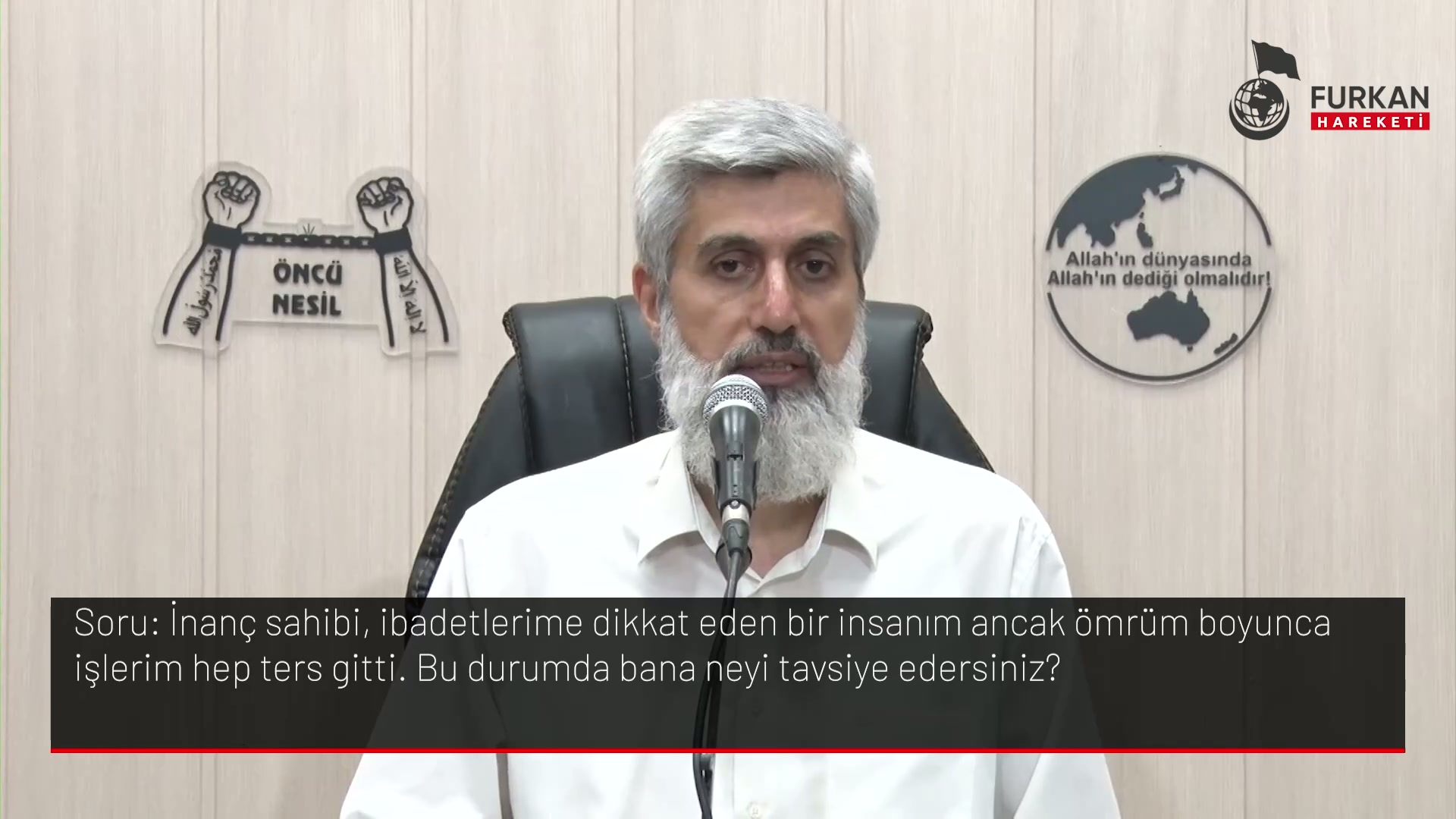 Doğu Perinçek yaptığı bir açıklamada "Tayyip Erdoğanın etrafında dalkavuk ağı var. Gerçeklerin ona söylenmediğini görüyorum. Çöken rejimler halkla arasına duvarlar çeker, çöken rejimler şatafatlı saraylar yapar. AK Partinin inişte olduğu ve kaybettiği kesin. Erdoğan'a birilerinin doğrulan söylemesi lazım." şeklinde bir açıklamada bulundu. Sizin yıllar önce ifade etmiş olduğunuz bu durumu Perinçek'in şimdi dile getirmesi ne anlama gelmektedir?