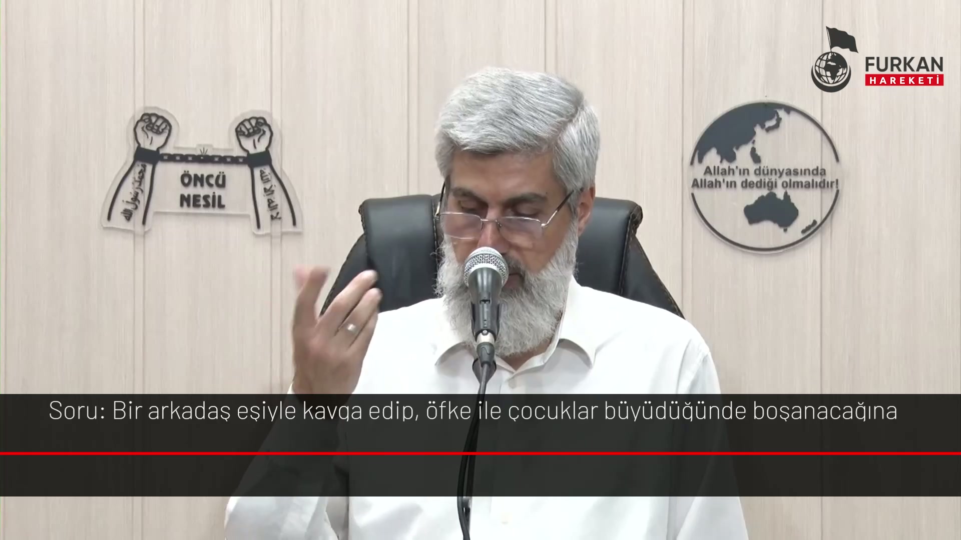Bir arkadaş eşiyle kavga edip, öfke ile çocuklar büyüdüğünde boşanacağına dair yemin ediyor, bu durumda ne yapmalı?