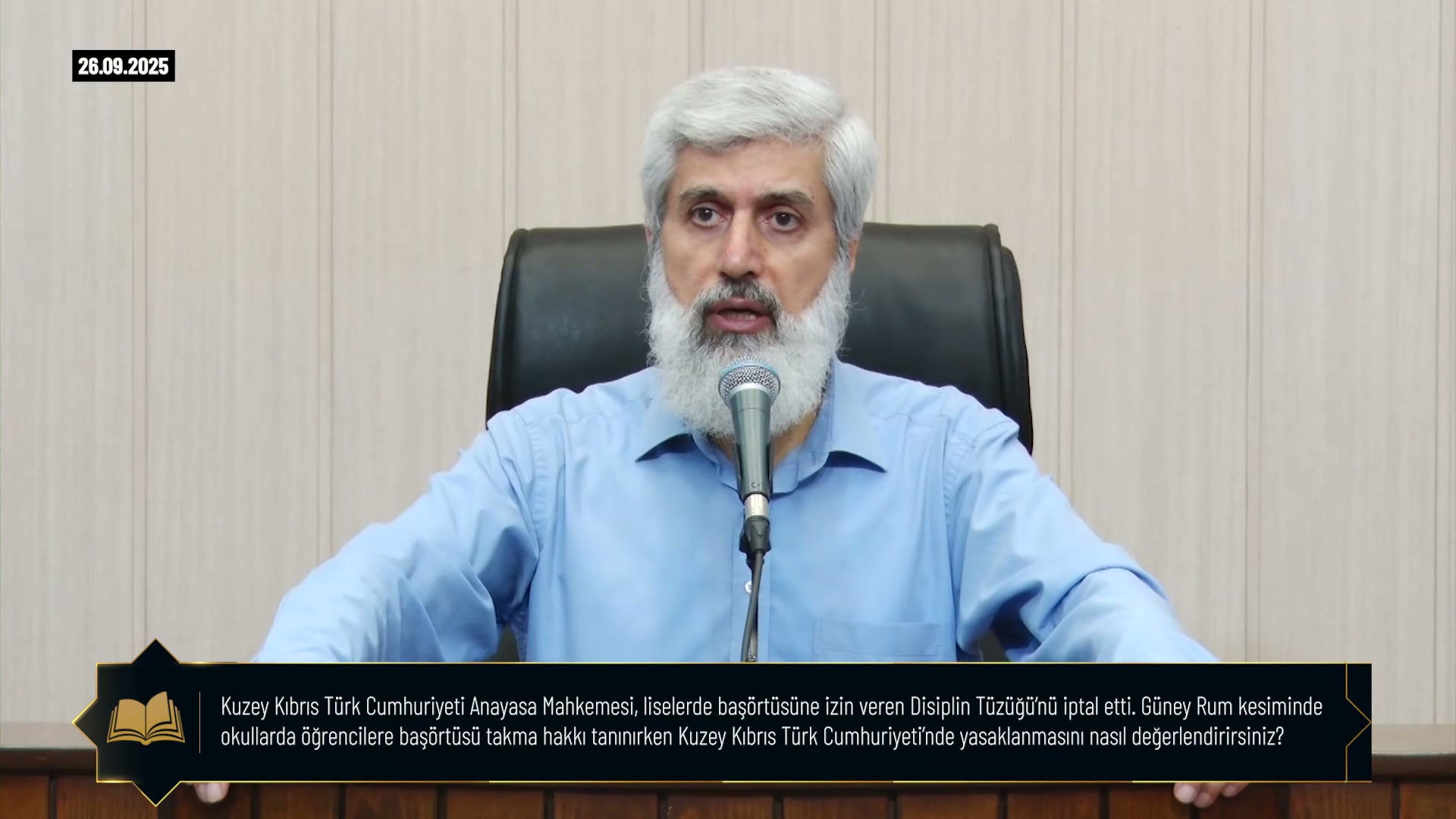 Kuzey Kıbrıs Türk Cumhuriyeti’nde okullarda öğrencilere başörtüsü yasağının getirilmesi hakkında:  Önce Kıbrıs; küçük bir yer, orada yapacaklarını yapıyorlar. İslam düşmanları tekrar gücünü gösteriyor, oradan başlatıyorlar. Sonra sıra Türkiye’ye gelebilir ve başörtüsü zulmünün ilk adımı olabilir. Kıbrıslı Müslümanlar mücadele vermelidirler, teslim olmamalılar.